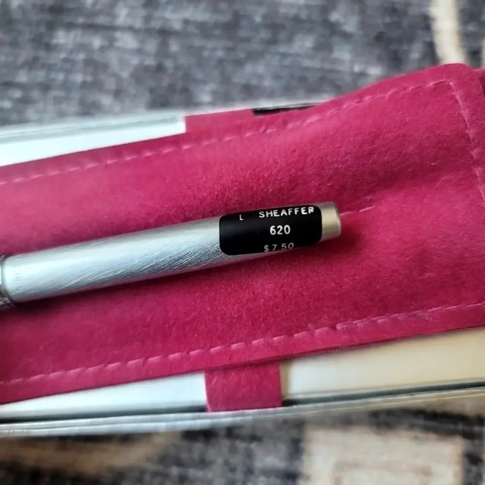 Lady Sheaffer 620 Mechanical Pencil (70s) Brushed Chrome Ornate Florentine .9mm
